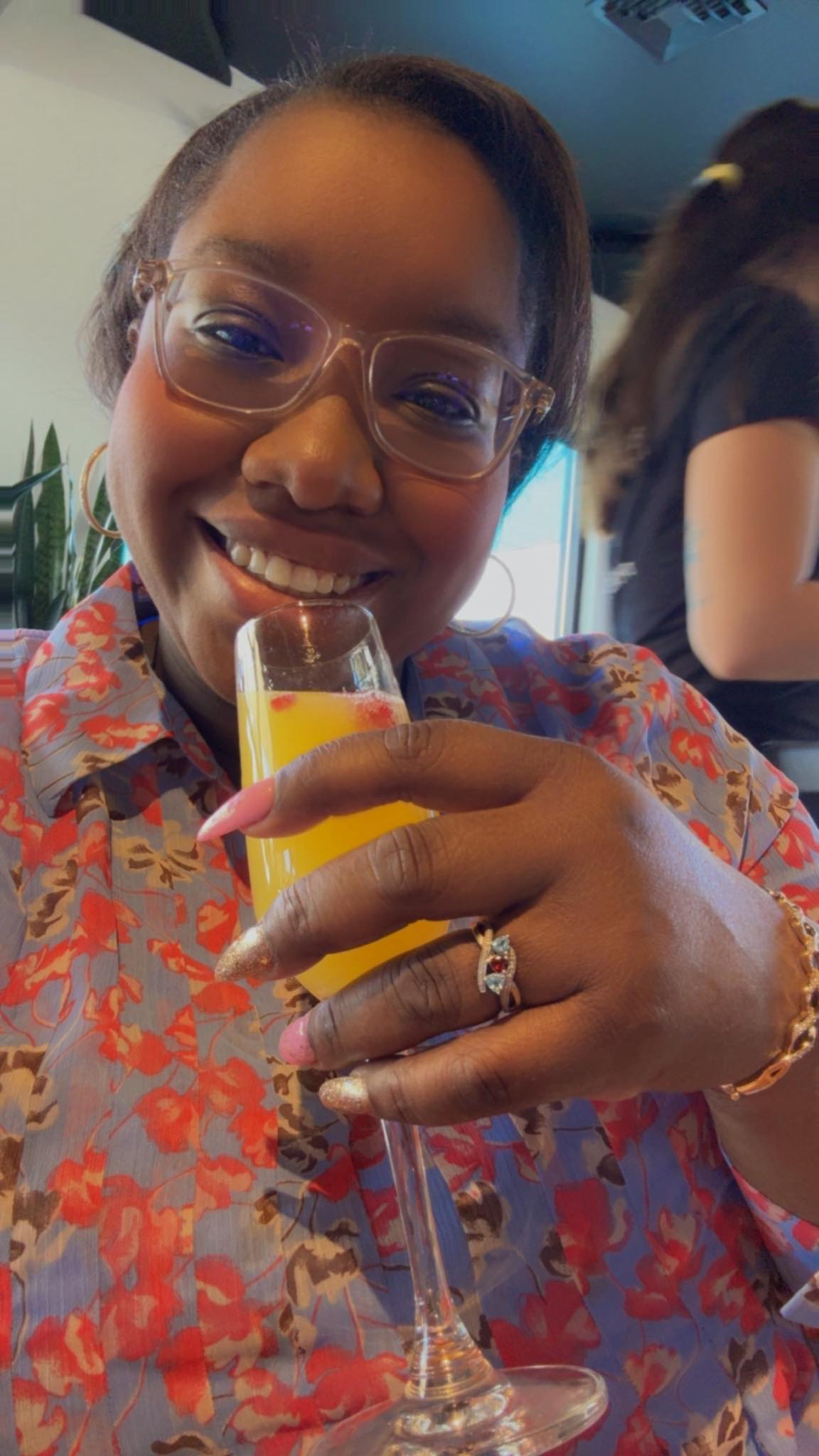 Moms get free mimosas 😊